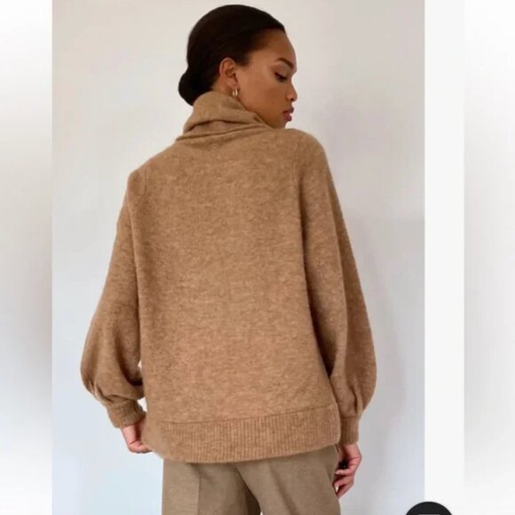 Aritzia Babaton Tan Constant Camel Adichie Sweater Oversized Turtleneck - Picture 3 of 14